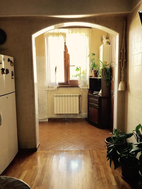 Room In Apartment At Tigrana Metsa Yerevan Exterior photo
